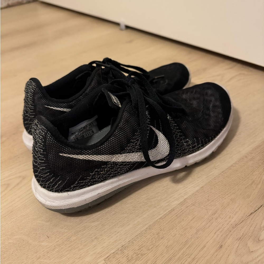 Nike Black and White Athletic Shoes